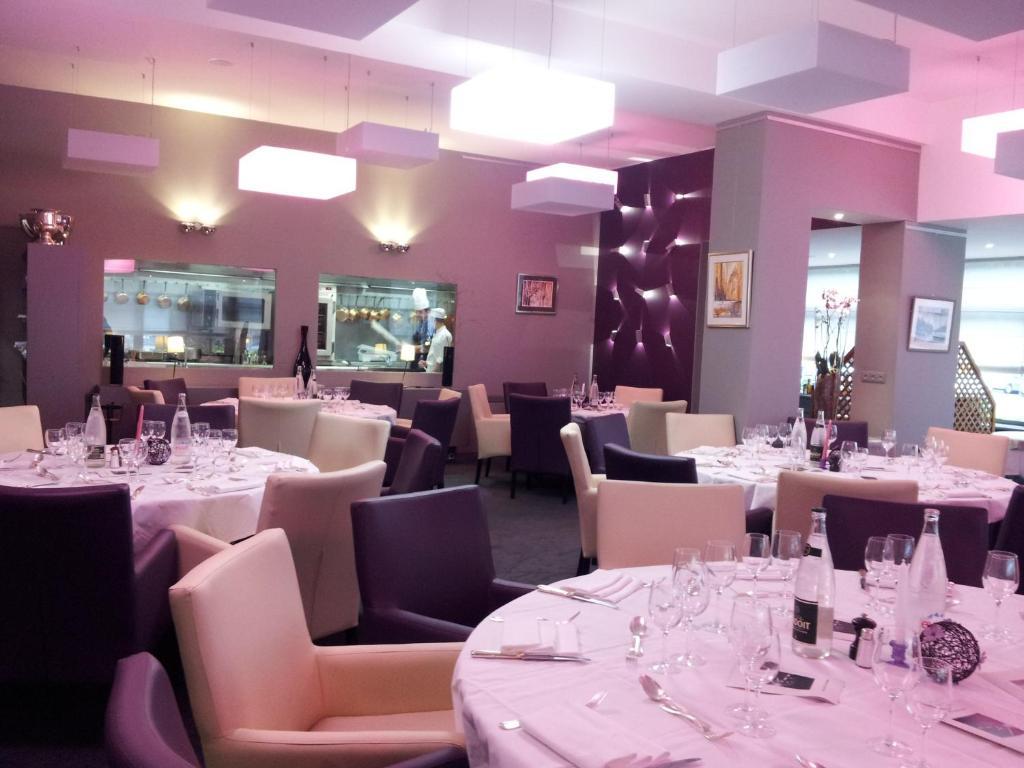 Logis - Hotel Du Nord Et Restaurant La Table D'Elisa กงเปียญ ภายนอก รูปภาพ